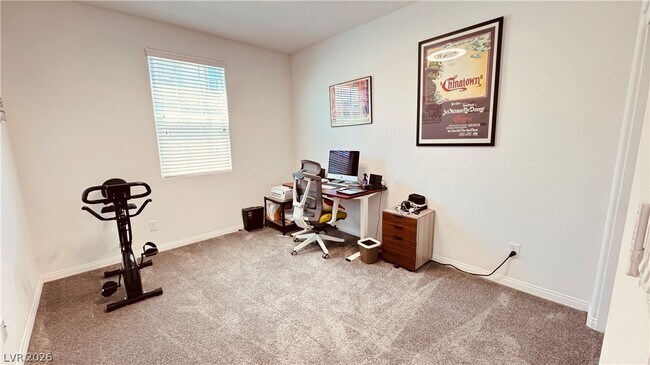 Building Photo - 623 Sedum Ave.