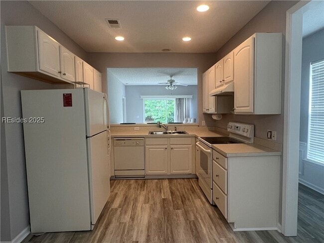 Building Photo - 24 Whitebark Ln