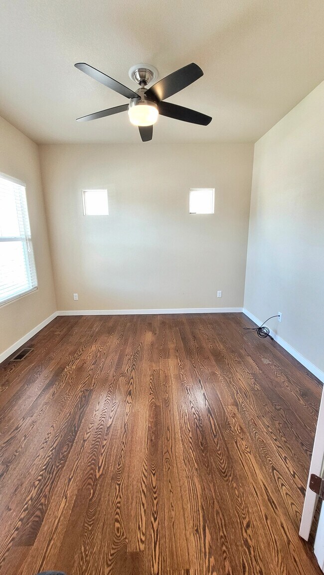 Building Photo - 11309 Scenic Brush Dr