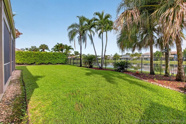 Building Photo - 19548 Estuary Dr
