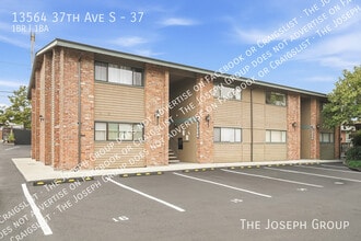 Building Photo - 13564 37th Ave S
