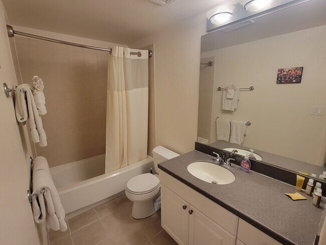 Building Photo - Fully Furnished - 3 Bed, 3 Bath Ko Olina Kai Townhome