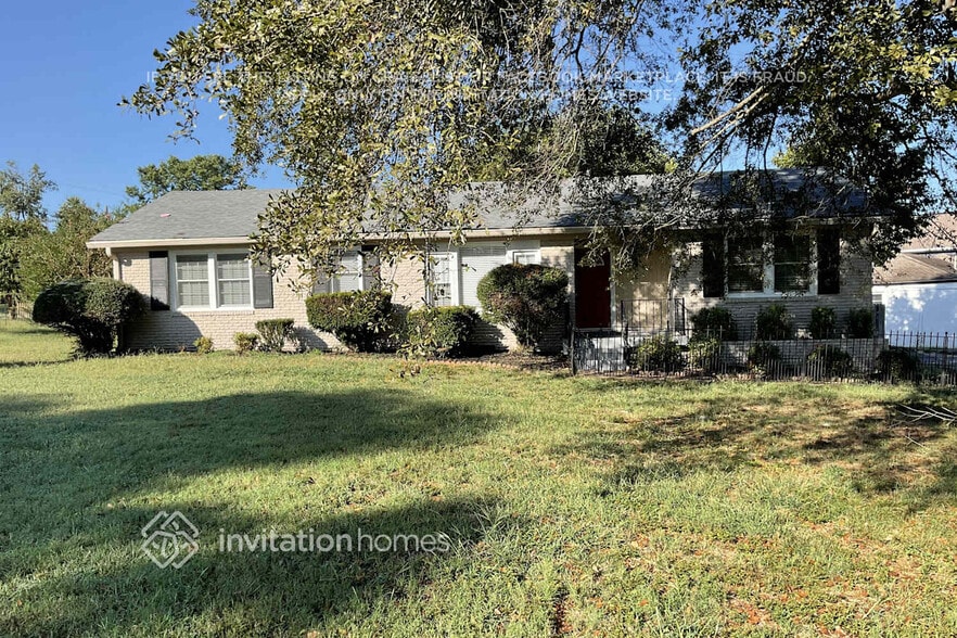 Primary Photo - 513 American Rd