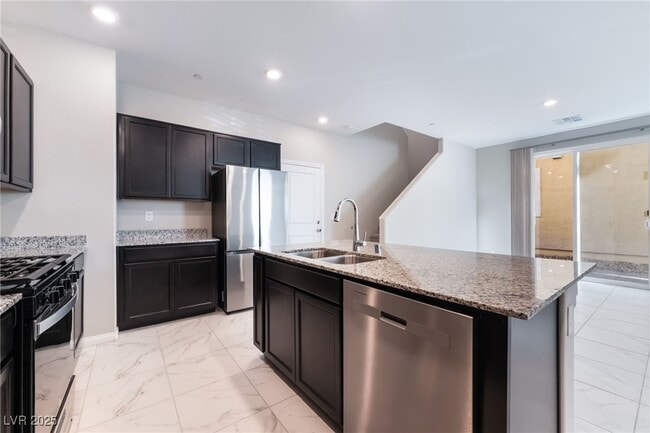 Building Photo - 2652 Montesilvano Pl