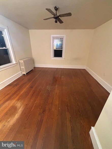 Building Photo - 422 Victoria St