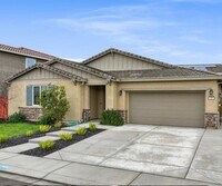 Building Photo - Stop the car