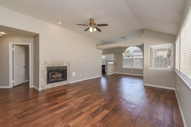 Building Photo - 7755 Springville Dr