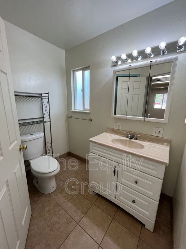 Building Photo - 12975 Houston Ave