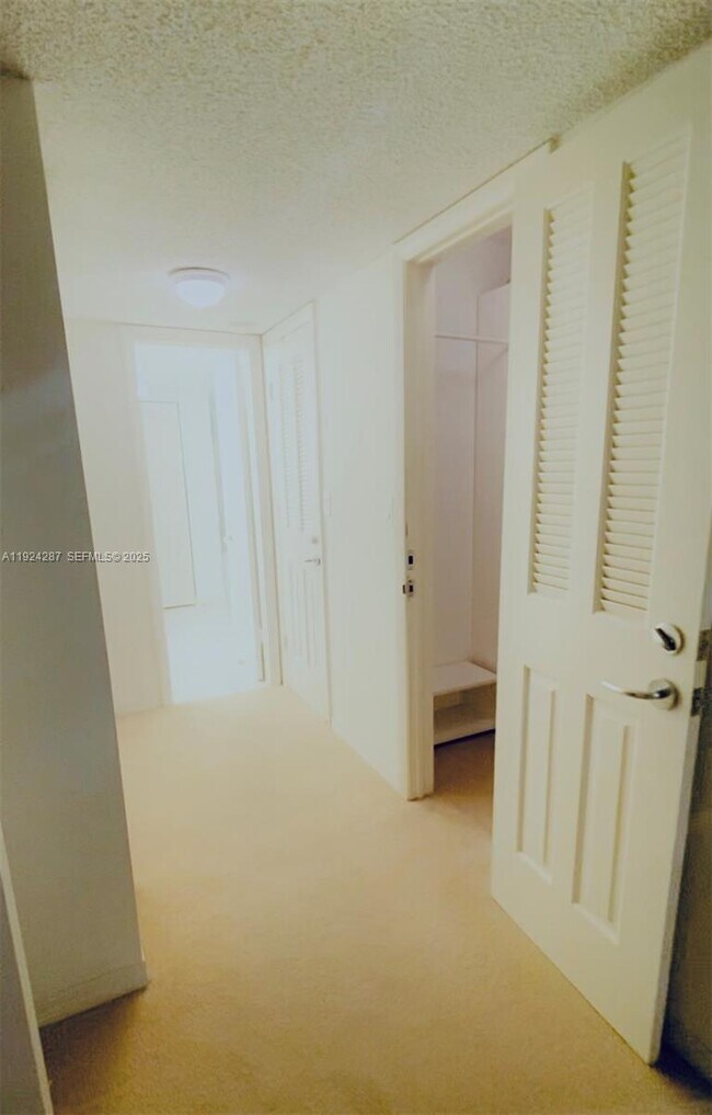 Building Photo - 6423 Collins Ave