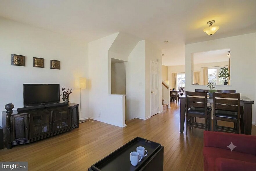 Building Photo - 3512 Moon Way