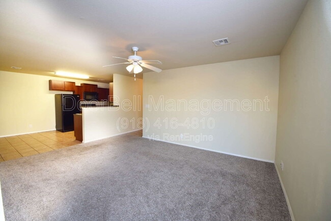 Building Photo - 5712 N 34th St