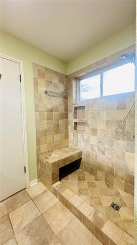 Building Photo - 764 Middle Cove Dr