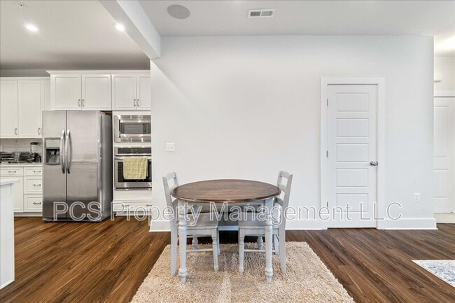 Building Photo - 2677 St Elias Dr