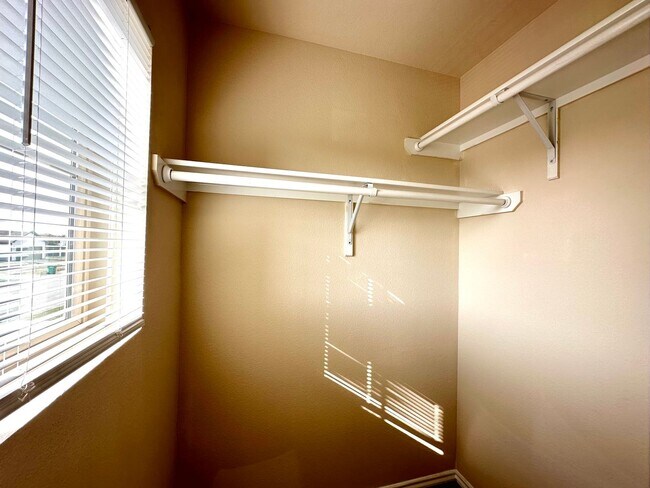 Building Photo - This is no joke1 $1,145 per month.