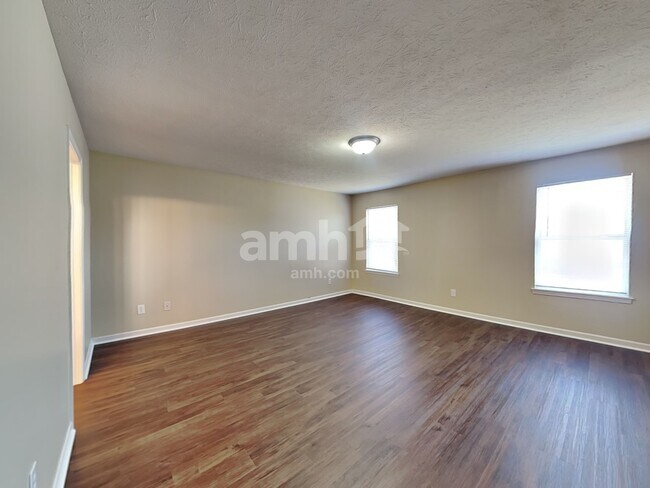 Building Photo - 3427 Talavera Dr