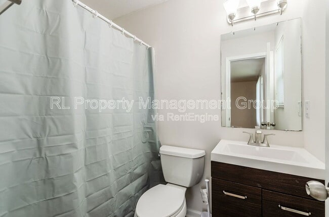 Building Photo - 4488 Bimini Dr
