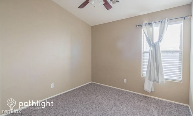 Building Photo - 4 br, 2 bath House - 4047 E Tanzanite Ln UNIT
