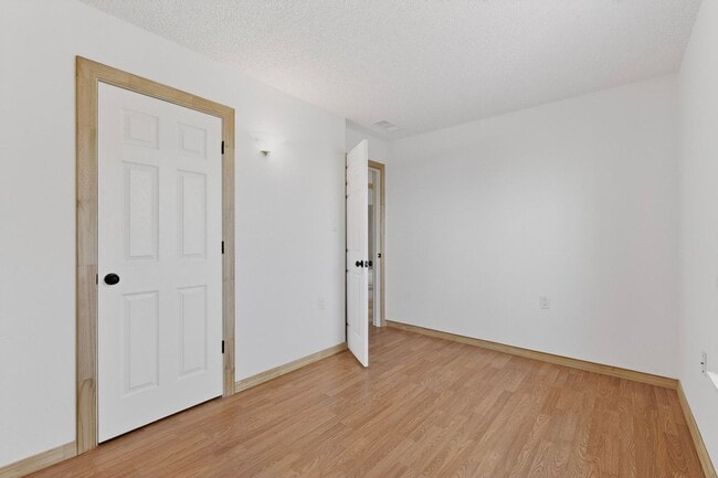 Building Photo - Rural South Valley 4 Bedroom  1.75 Bath 1256/sf