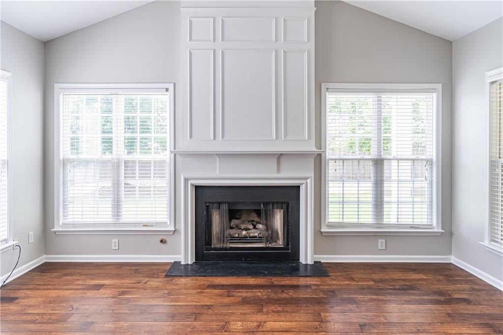 Building Photo - 230 Albrighton Ct