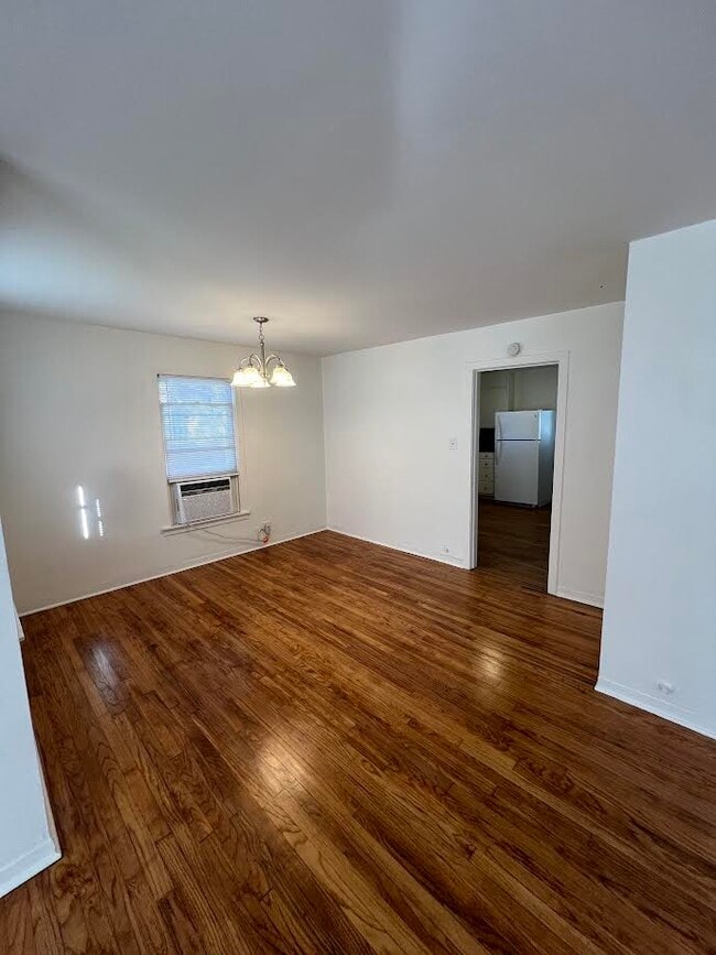 Building Photo - 100 North Ave E