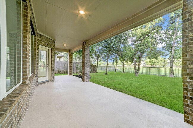 Building Photo - 5007 Sawmill Terrace Ln
