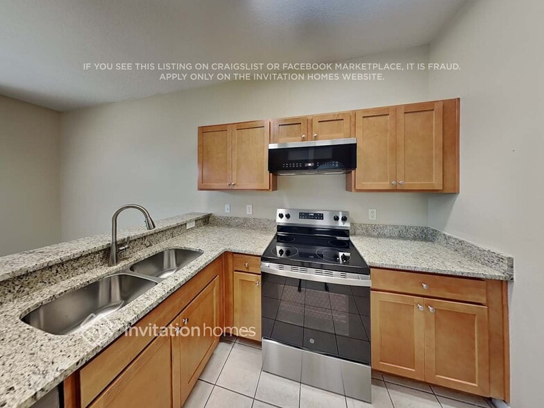 Building Photo - 576 Sandy Ridge Dr
