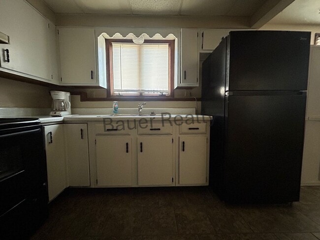 Building Photo - wj232