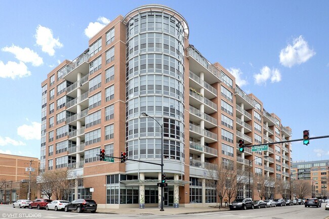 Primary Photo - 1200 W Monroe St