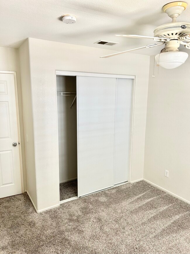 Building Photo - 30277 Twain Dr