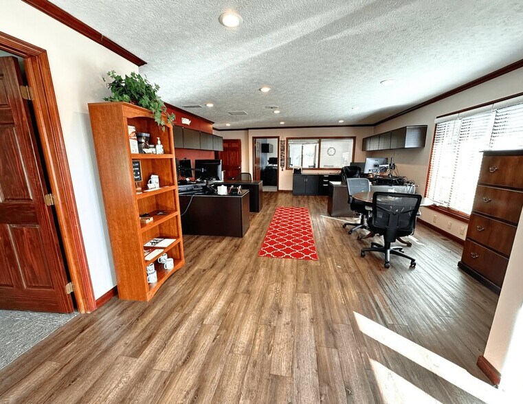 Building Photo - 7620 Farmsbury Dr