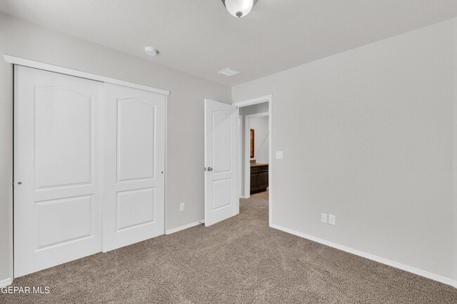 Building Photo - 11474 Dawn Vw Rd