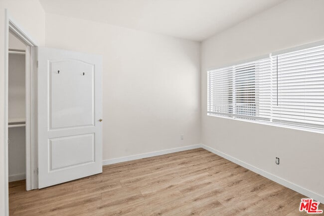 Building Photo - 1255 Federal Ave