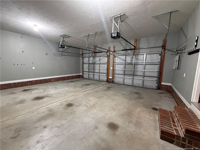 Building Photo - 82 Sonora Dr
