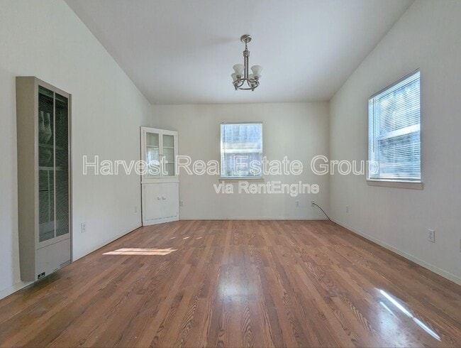 Building Photo - 7526 Sterling Dr