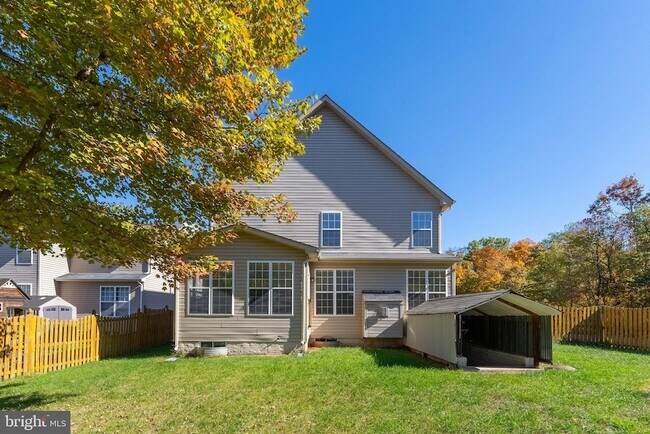 Building Photo - 7722 Yalta Way