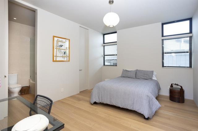 Building Photo - 2722 Camino Del Mar