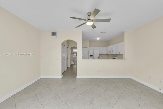 Building Photo - 4292 SW 156th Ave