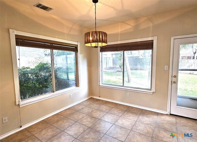 Building Photo - 1125 Berry Creek Dr