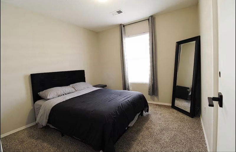 Building Photo - 7408 Rainmaker Rd SW