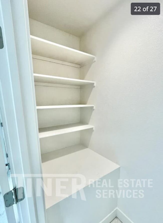 Building Photo - 1509 Eggplant Alley
