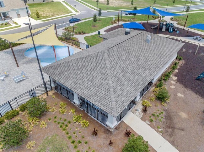 Building Photo - 5926 SW 76th Ct