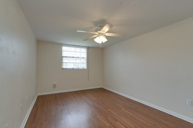 Building Photo - 2700 N Hwy A1A