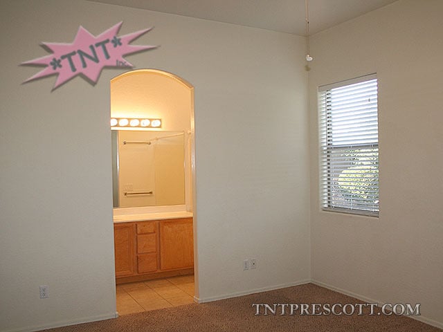 Building Photo - Home in Granville HOA