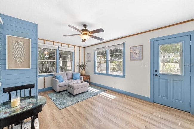 Building Photo - 759 Lantana Ave