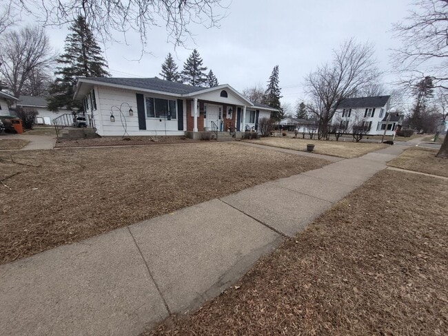 Building Photo - 808 Coleman St