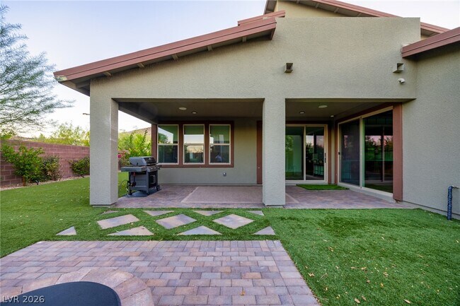 Building Photo - 9696 Starlight Ridge Ave
