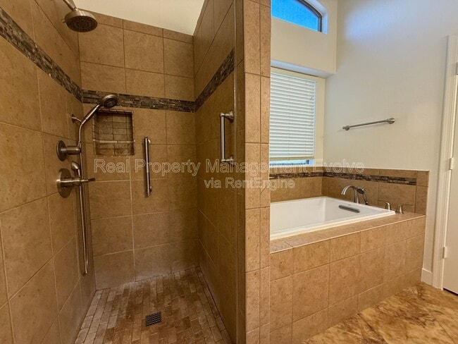 Building Photo - 28418 N 25th Ave