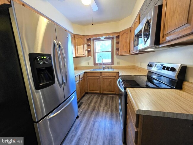 Building Photo - 29325 W Line Rd