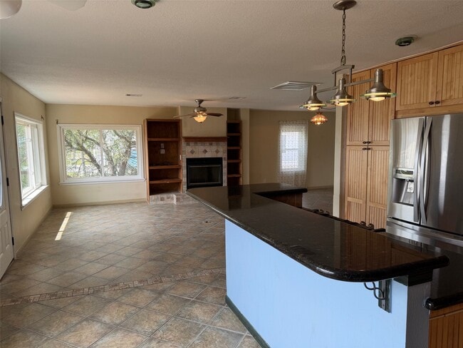 Building Photo - 1219 Pilot Ln