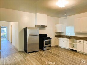 Building Photo - 119 W 49th St